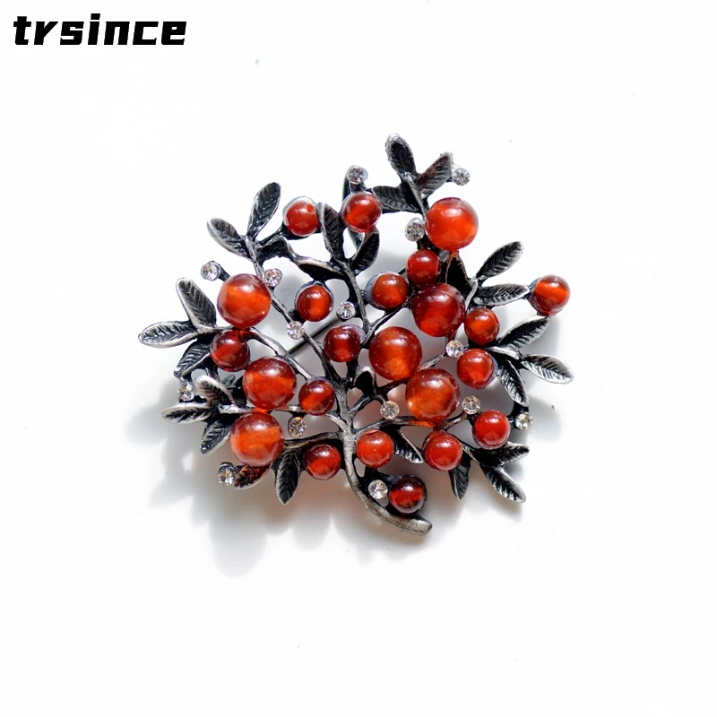 Women Accessories Bouquet - Kırmızı taklidi ağaçları broş doğal taş