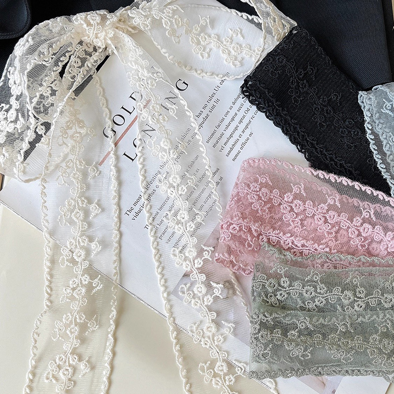 Women Accessories Bouquet - 1 Yard Çiçek Desenli İşlemeli Dantel