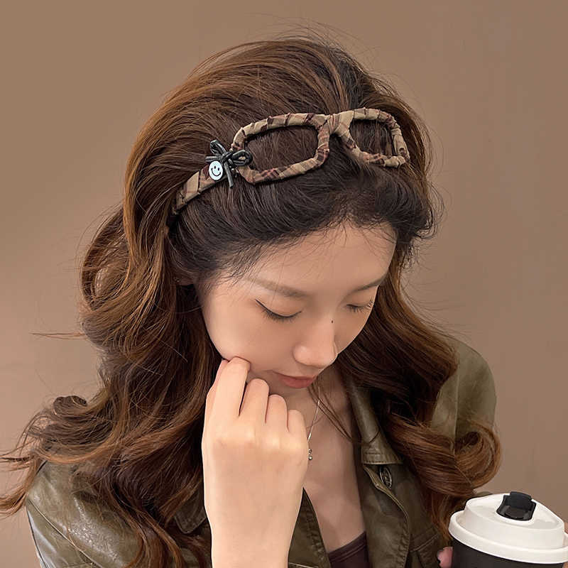 Kadınlar için şık Batı tarzı g - Women Accessories Photos incelemesi ve fiyatı